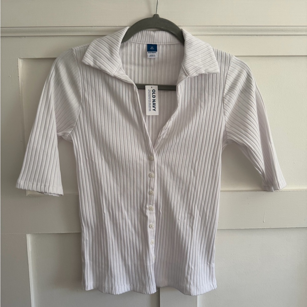NWT Old Navy White Ribbed button up Shirt - size XS